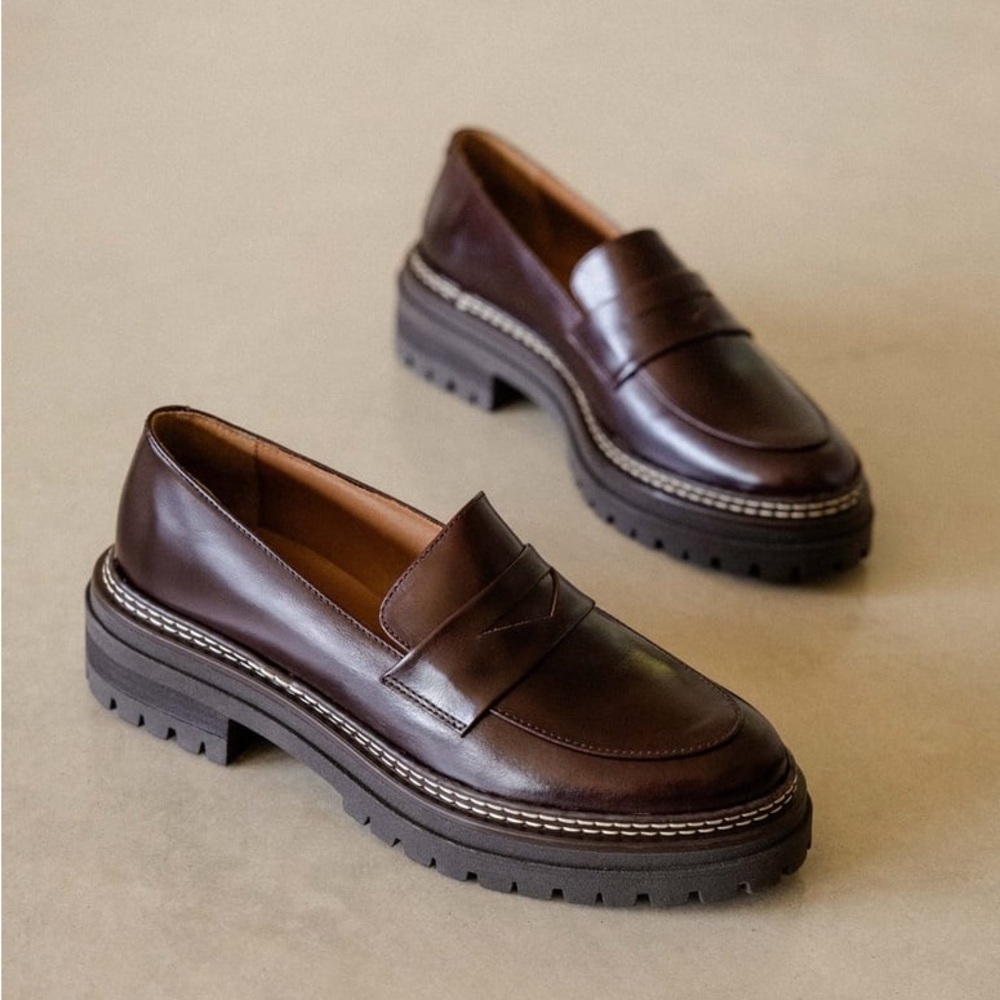 Bobbies Paris Women’s Brown Loafers